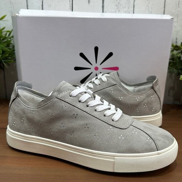 Isaac Mizrahi Live Faux Suede Lace-Up Sneaker Size 7 - Picture 2 of 9